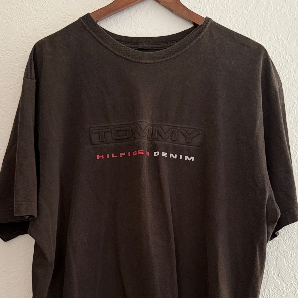 Tommy Hilfiger Black Short Sleeve Tee Classic Logo Style Men’s XL Casual Fit